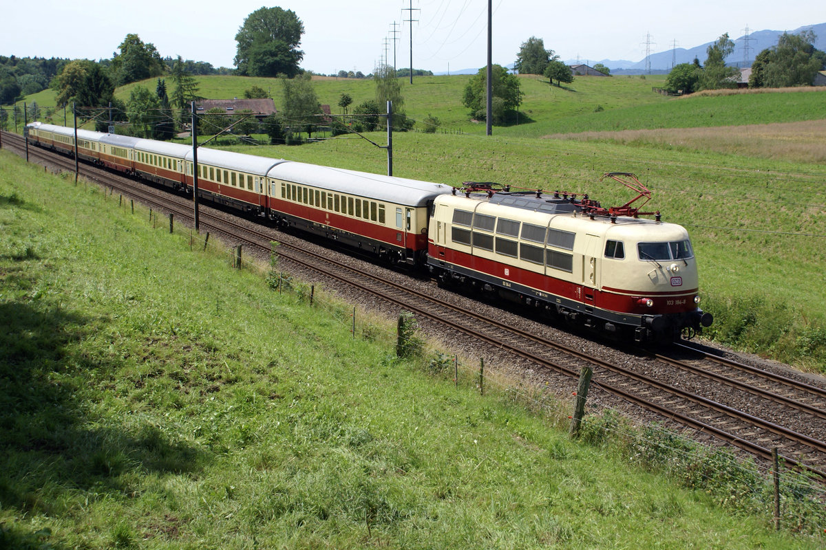 Lot 1145 - A Lego No. 7740 electric Intercity train